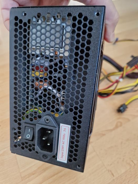 650W Блок живлення. Стан гарний. Розьєми описані в оголошені