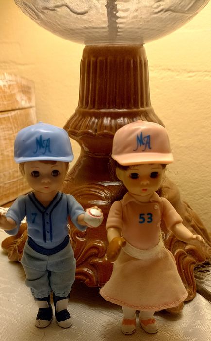 McDonald's-,,Madame Alexander lalki,figurki kolekcjonerskie" 2005 r