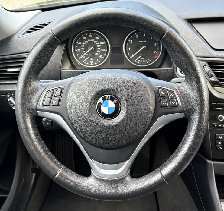 Продам BMW X1 e84