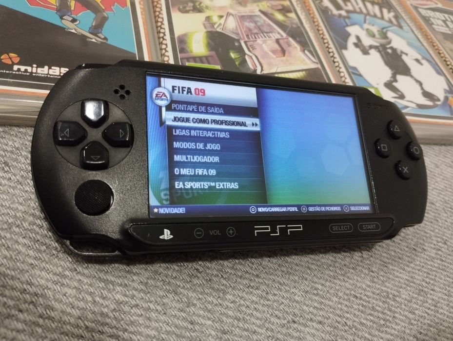 Pack PSP Street E1004 + 10 Jogos