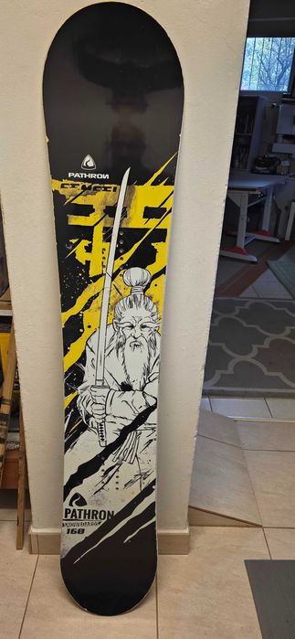 Deska snowboardowa Pathron Sensei 160 cm