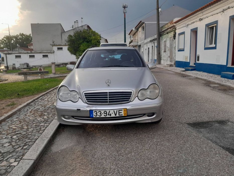 Mercedes 220C anos 2002