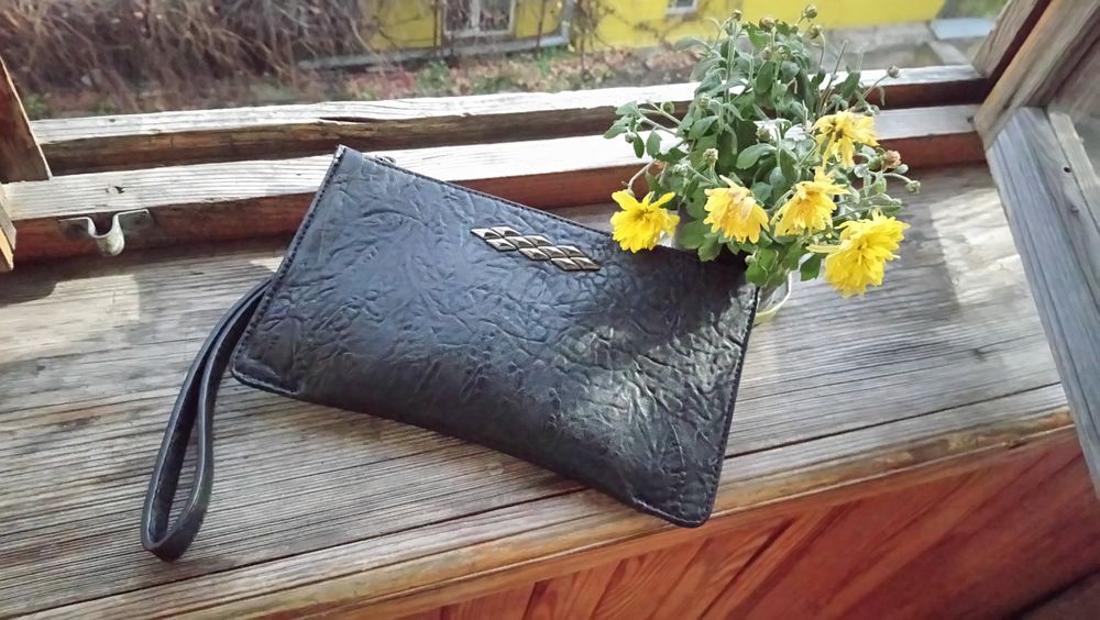 Барсетка мужская,состояние новое