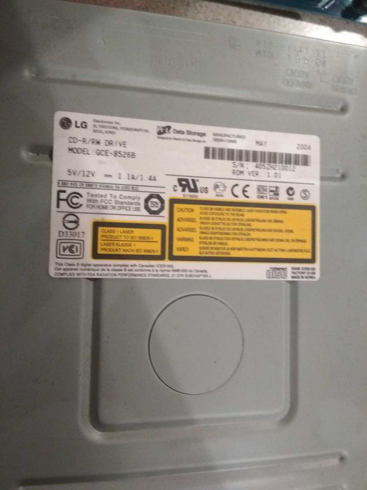 Procesor: intel celeron d 2 4 ghz/256/533 i inne części