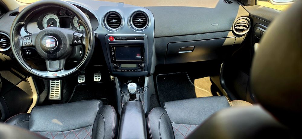 SEAT Ibiza — fotografia 5