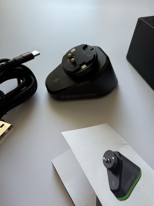 Stacja ładująca RGB do myszy Logitech G Pro X Superlight G502 G703 G903 Razer DeathAdder Viper Basilisk