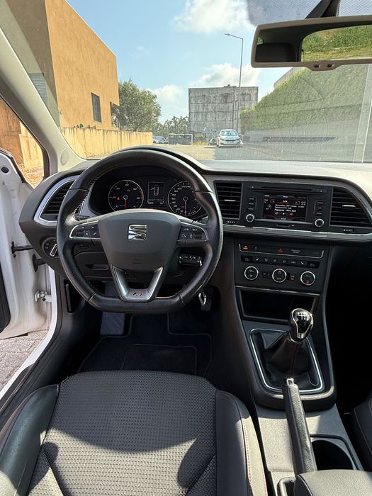 SEAT Leon — fotografia 7