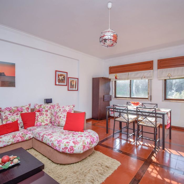 Apartamento T2  no  Casal do Cotão