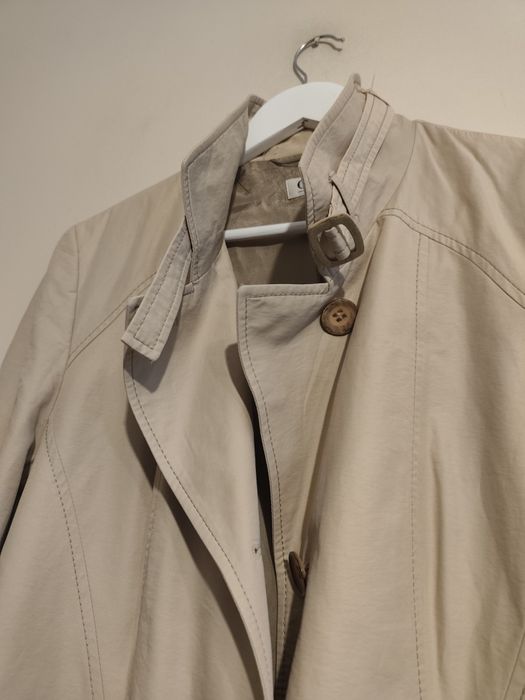 Elegancki krótki  trencz damski Getex