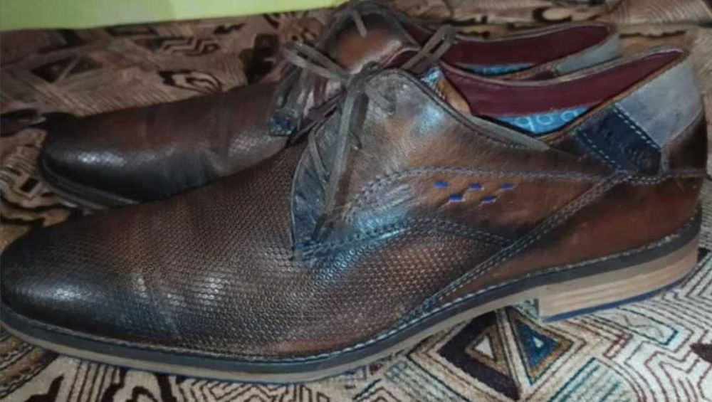 Туфлі чоловічі шкіряні Bugatti