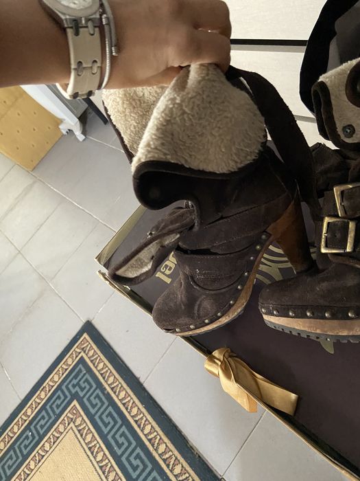 Botins castanhos Prof