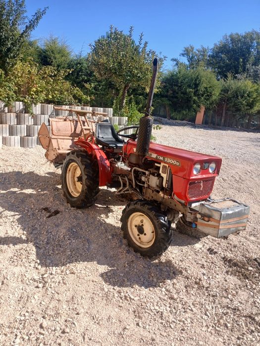 Mini trator yanmar