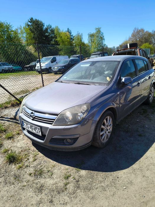 Opel Astra H, 1.8 Benzyna, 2004r - Uszkodzony