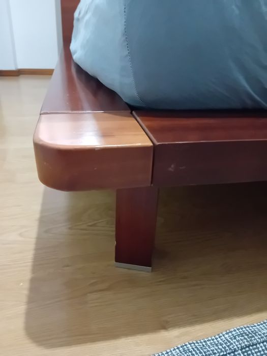 Cama de casal com colchão