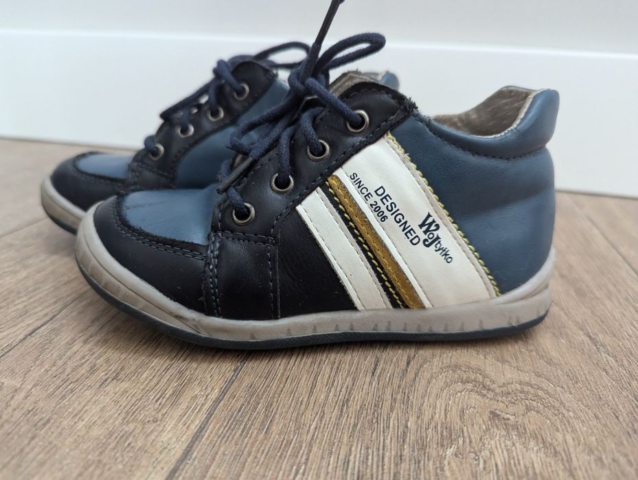 Buty skórzane dziecięce r. 27 Wojtyłko