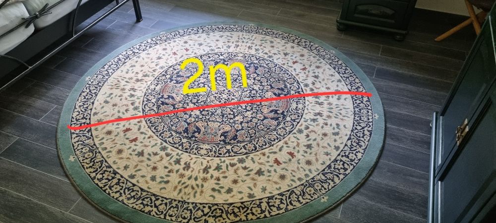 Sprzedam Dywan wełna 2m średnicy