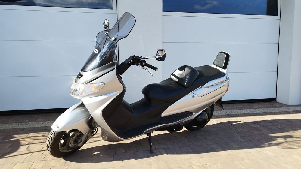 Suzuki Burgman 250 AN