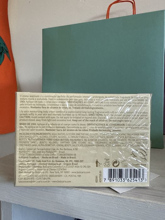 Creme acetinado Lily 250g