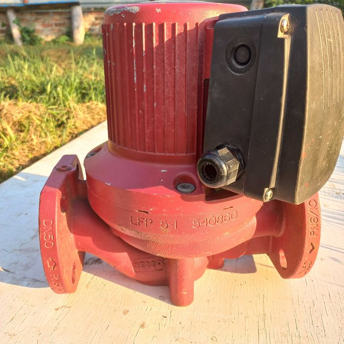 Насос циркуляционный Grundfos UPS 50-120 F 280