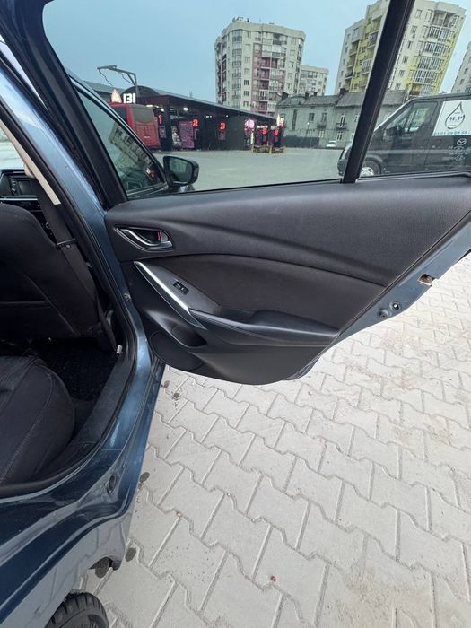 Продаю Mazda 6 ,2013р