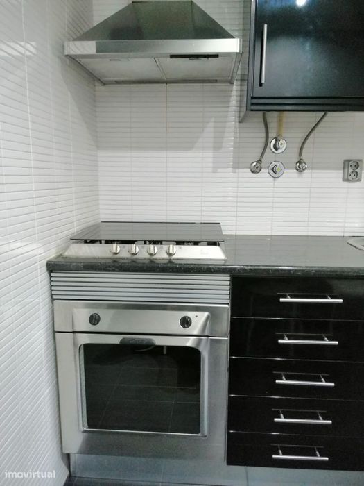Apartamento T2 - junto às Colinas do Cruzeiro