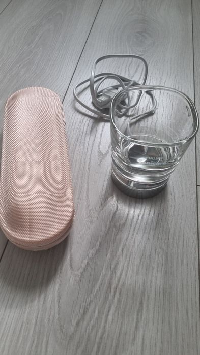 Zestaw ładowarka do szczoteczka Philips Sonicare stacjonarna podróżna etui