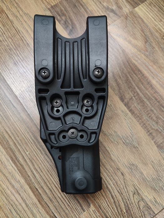 Кобура Blackhawk Serpa