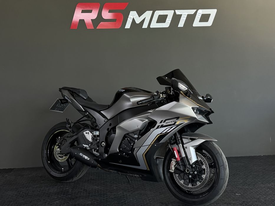 Мотоцикл Kawasaki ZX-10R 2022 рік