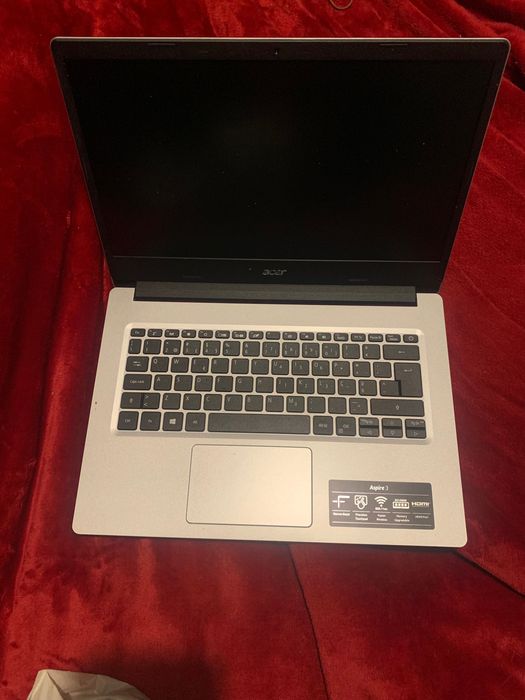 Computador acer aspire3