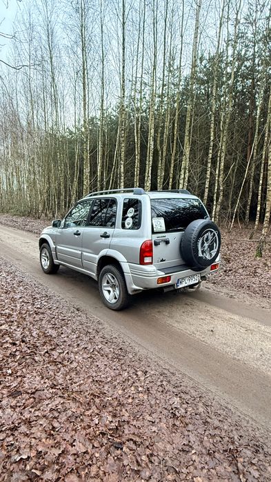 Suzuki Vitara 2.5 V6 4x4 - 2000r