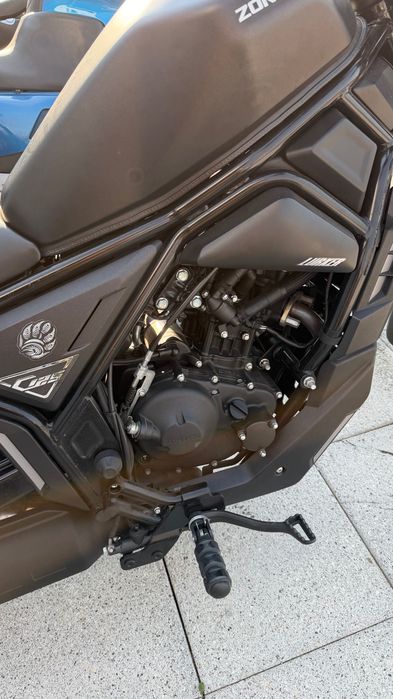 Vendo mota Zontes C, 125cc