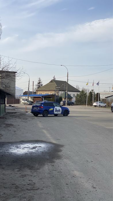 Оренда двох приміщення під магазин/кафе/пекарню/офіс/виробництво