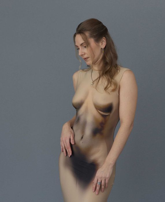 Сукня з імітацією жіночого тіла Vishni