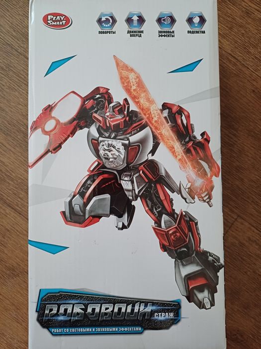 Робот новый на батарейках