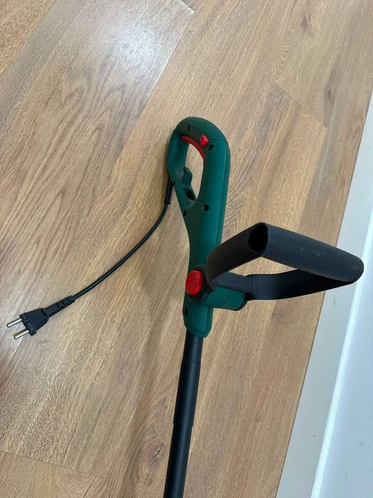 Bosch Aparador EasyGrassCut23