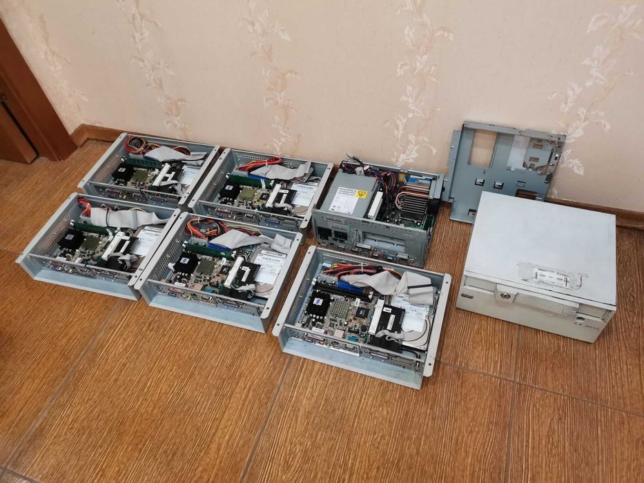 Системный блок компьютер материнская VIA Epia 5000 корпус Mini ITX