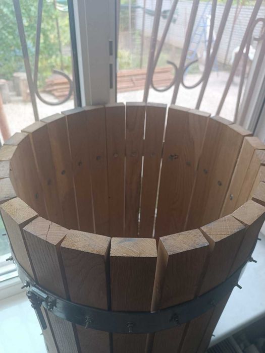 Продам корзину дубовую разборную  для пресса