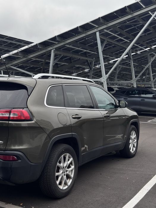 Jeep Cherokee 2015 рік