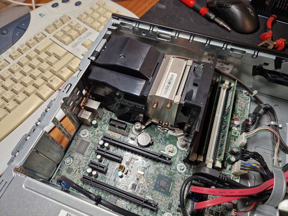 HP Workstation Z230 SFF | i5 | SSD + 1TB | Gráfica opcional