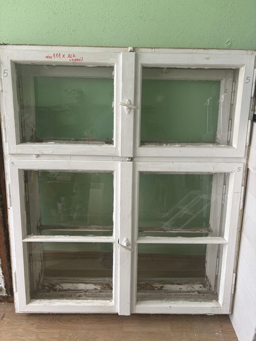 Okna skrzynkowe drewaniane stare