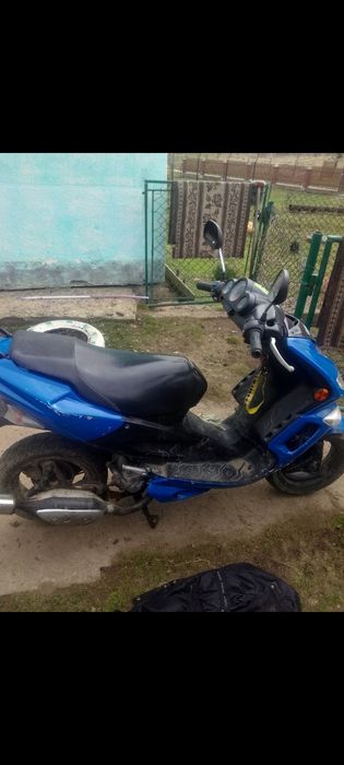 Скутер Пежо 2002