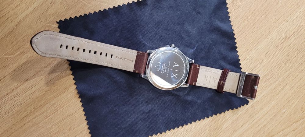 Zegarek Armani Exchange Dunkelbraun
