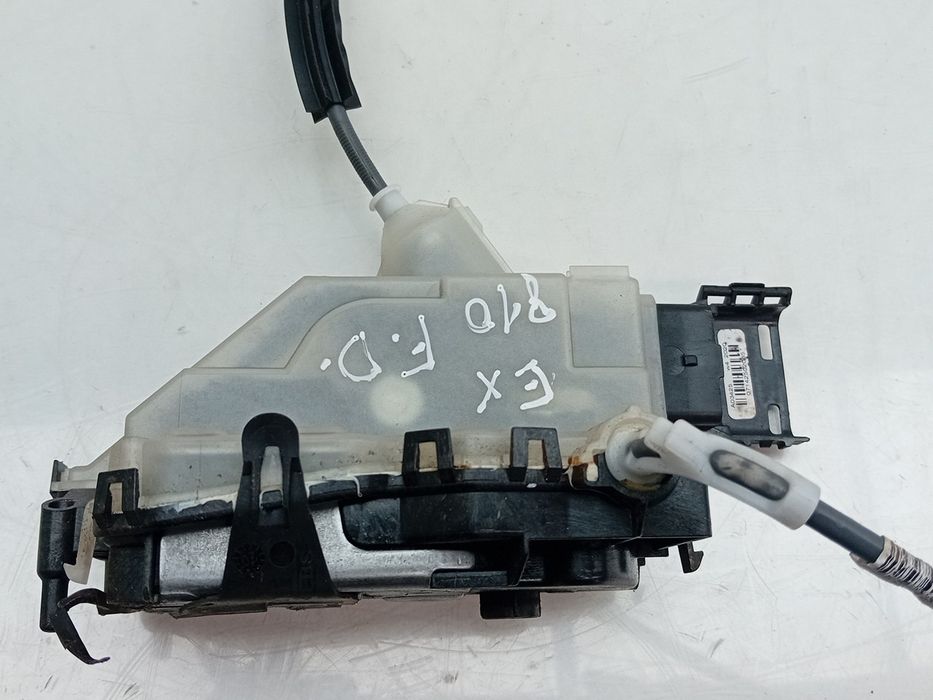 Fechadura / fecho porta frente direito PEUGEOT 208 II