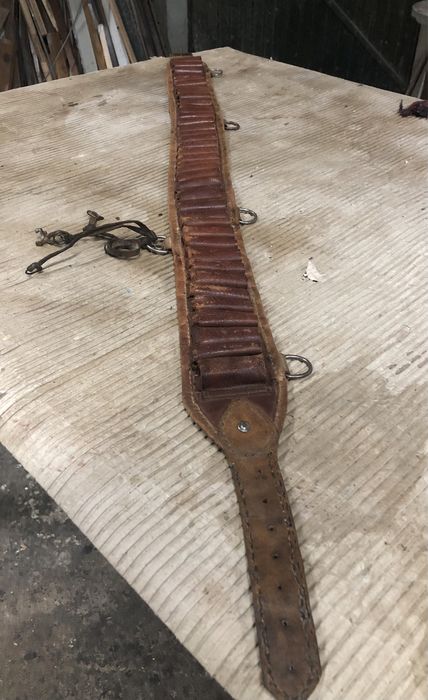 Cartucheira em couro