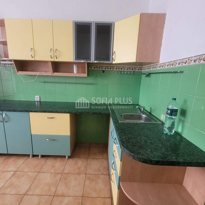 Срочно! 2к, Самойла Кошки 9, недорого