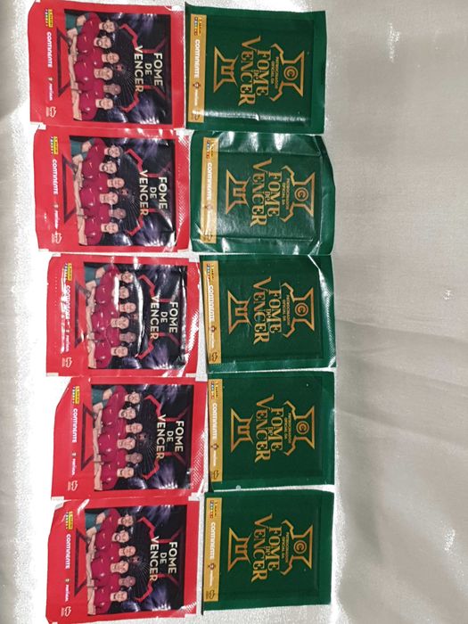 10 cromos abertos e 10 saquetas cromos novas seladas - FOME DE VENCER
