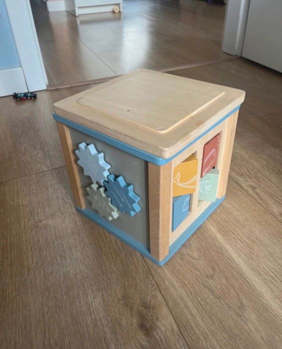 Kostka interaktywna, manipulacyjna little dutch