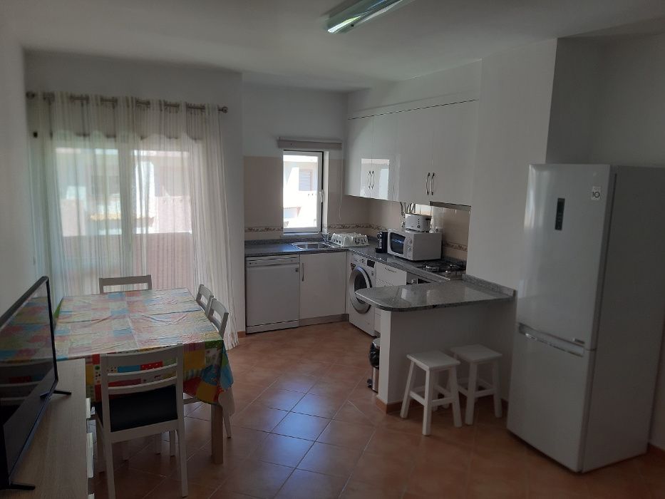 T2 Praia da Rocha Piscina e Garagem