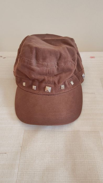 Boné Castanho Parfois
