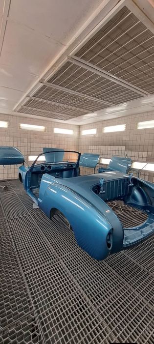 Lakierowanie samochodów.